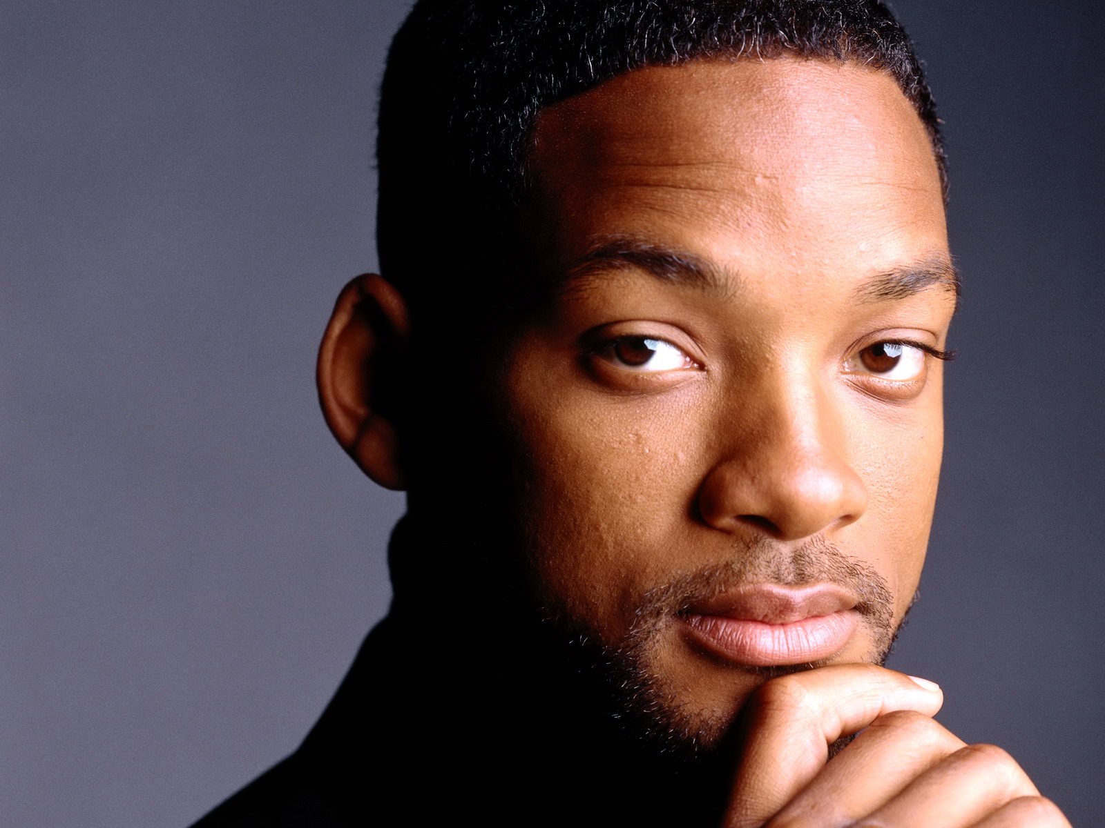 http://www.kinofilms.com.ua/images/wallpapers/1600x1200/19404_Will_Smith.jpg
